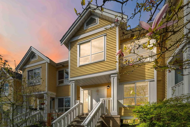 8433 Jellicoe Street