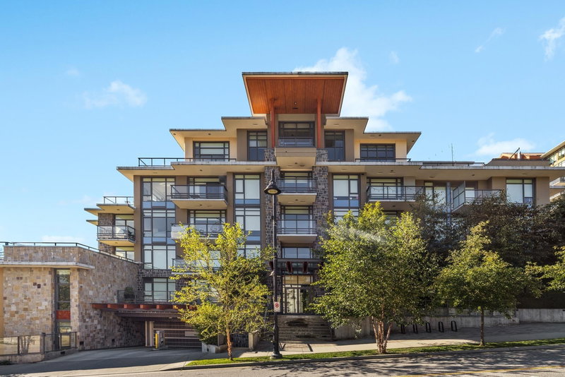 1295 Conifer Street #404, North Vancouver, British Columbia