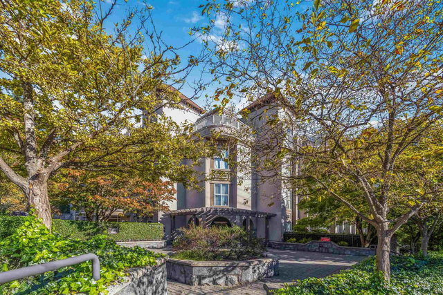 402 - 1128 Sixth Avenue