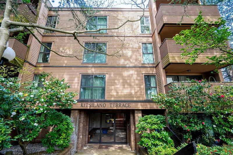 209 - 2211 2nd Avenue, Vancouver, V5K 1H8 | Image 2