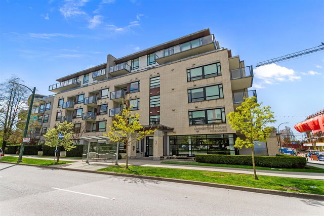 601 - 5115 Cambie Street