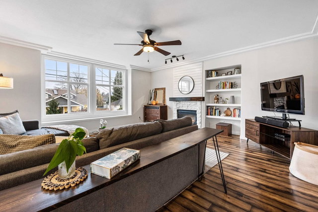 B - 45658 Lewis Avenue