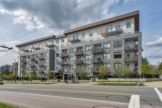 504 - 645 Como Lake Avenue