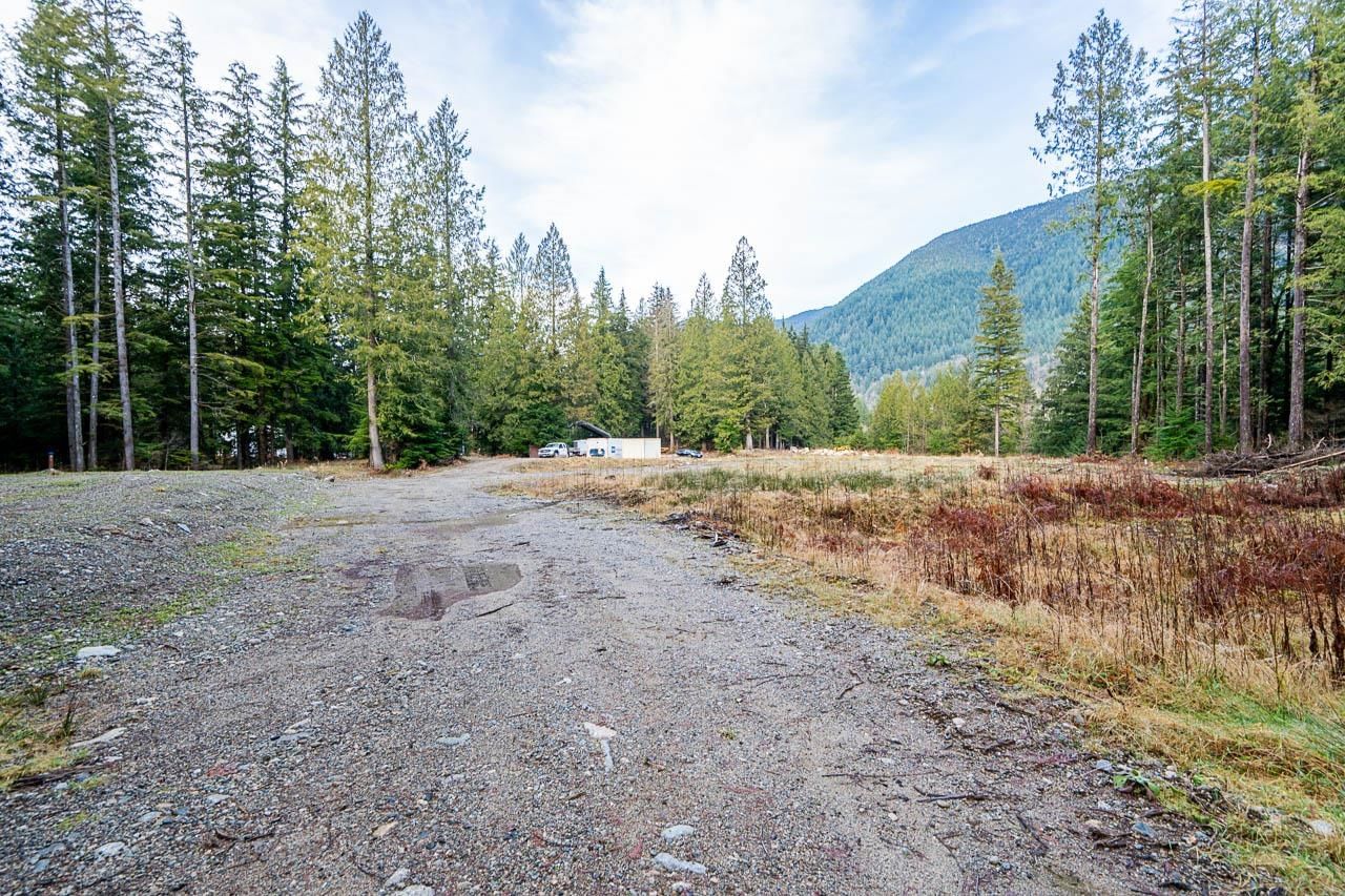 Listing Image 29