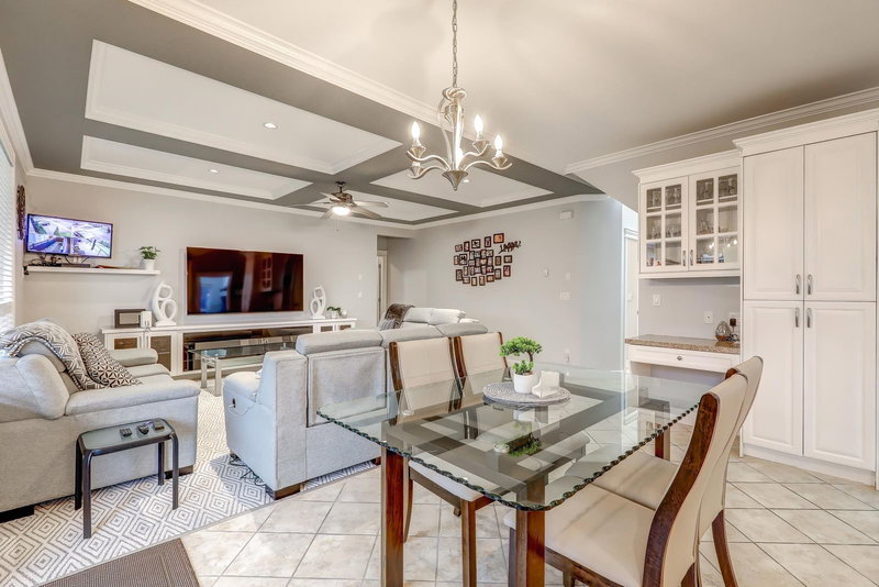 16226 96b Avenue, Surrey, V3S 2M4 | Image 2