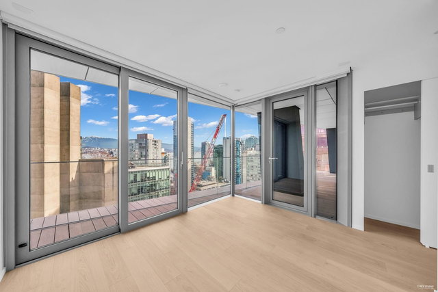 2203 - 1568 Alberni Street