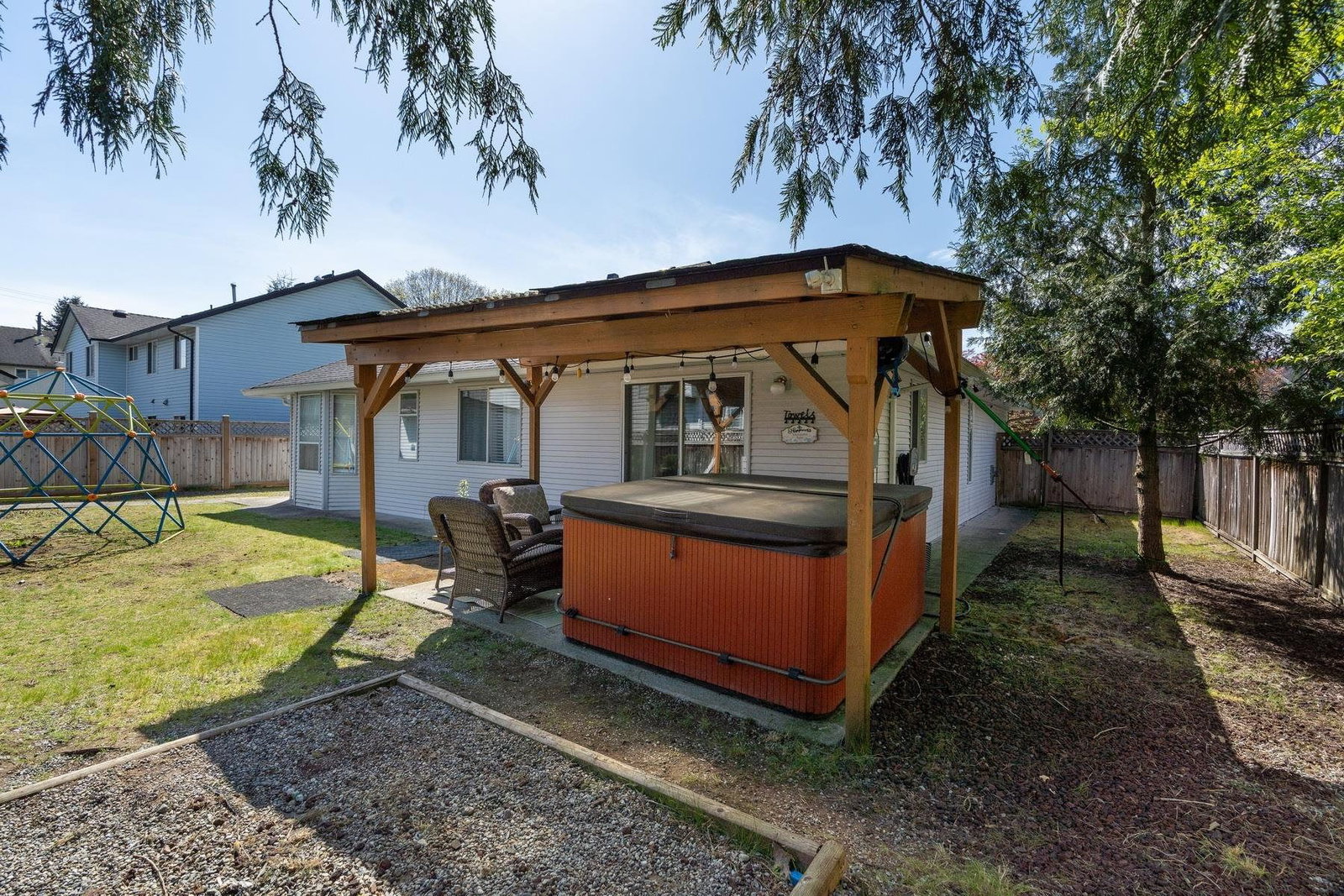Listing Image 19