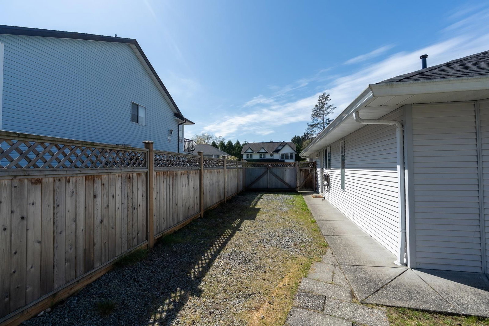 Listing Image 24