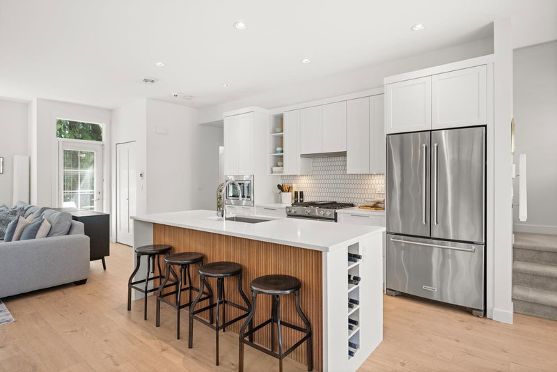 130 - 1225 Mitchell Street, Coquitlam, V3B 0R5 | Image 2