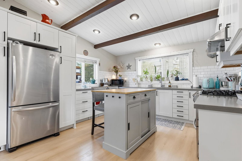 5565 Peach Road, Chilliwack, V2R 5L9 | Image 2