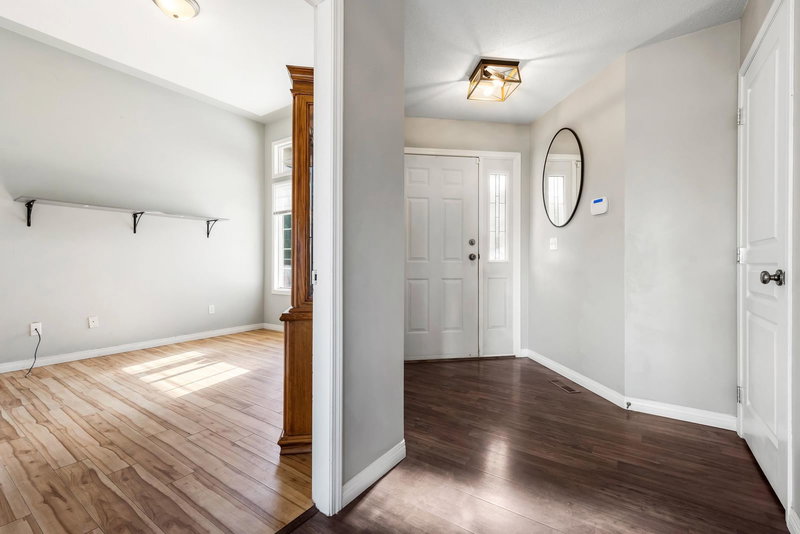 46286 Valleyview Road, Chilliwack, V2R 5P7 | Image 3