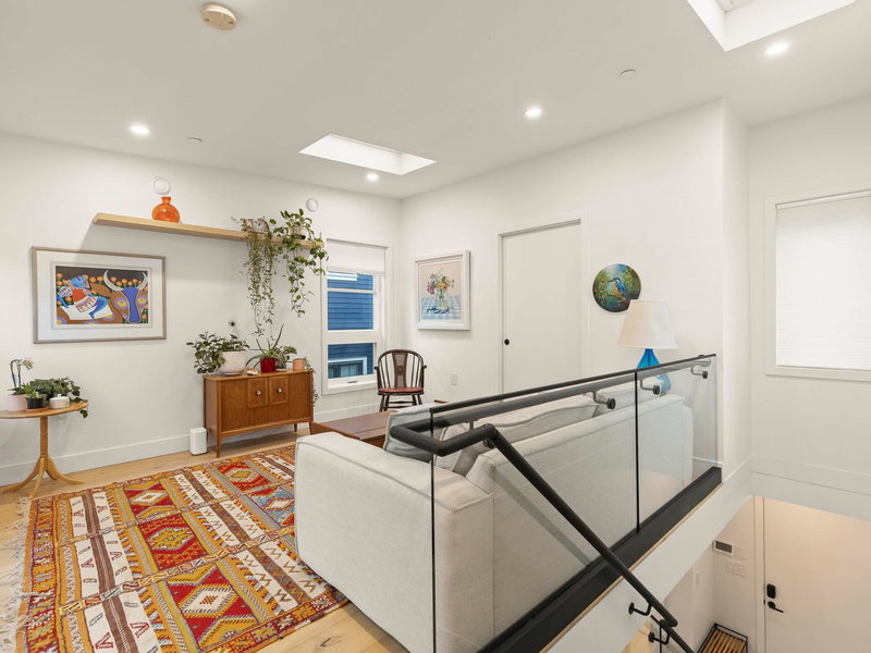 517 11th Avenue, Vancouver, V5T 2E1 | Image 2