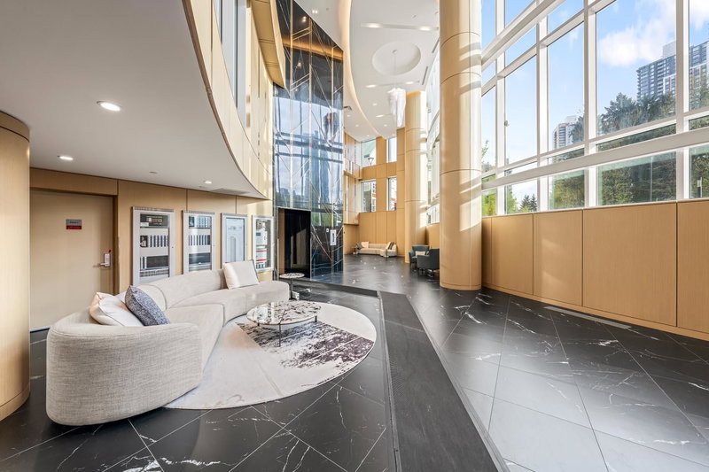 3706 - 13768 100 Avenue, Surrey, V3T 0V2 | Image 2