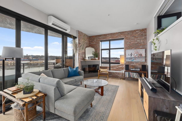 414 - 220 Salter Street