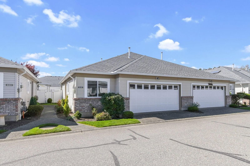 218 - 8485 Young Road, Chilliwack, V2P 7Y7 | Image 2