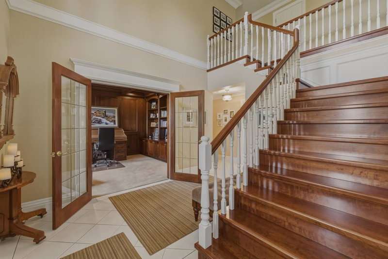 18012 99a Avenue, Surrey, V4N 4V6 | Image 3