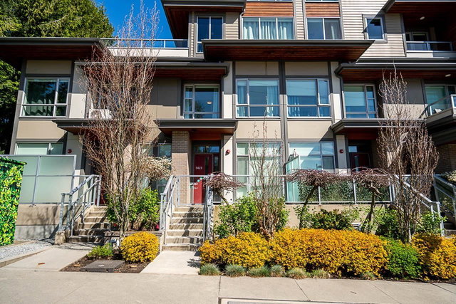 5423 Lougheed Highway