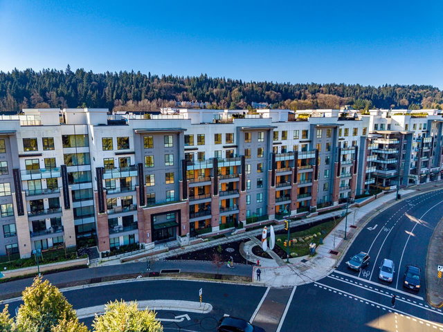 614 - 55 Klahanie Drive