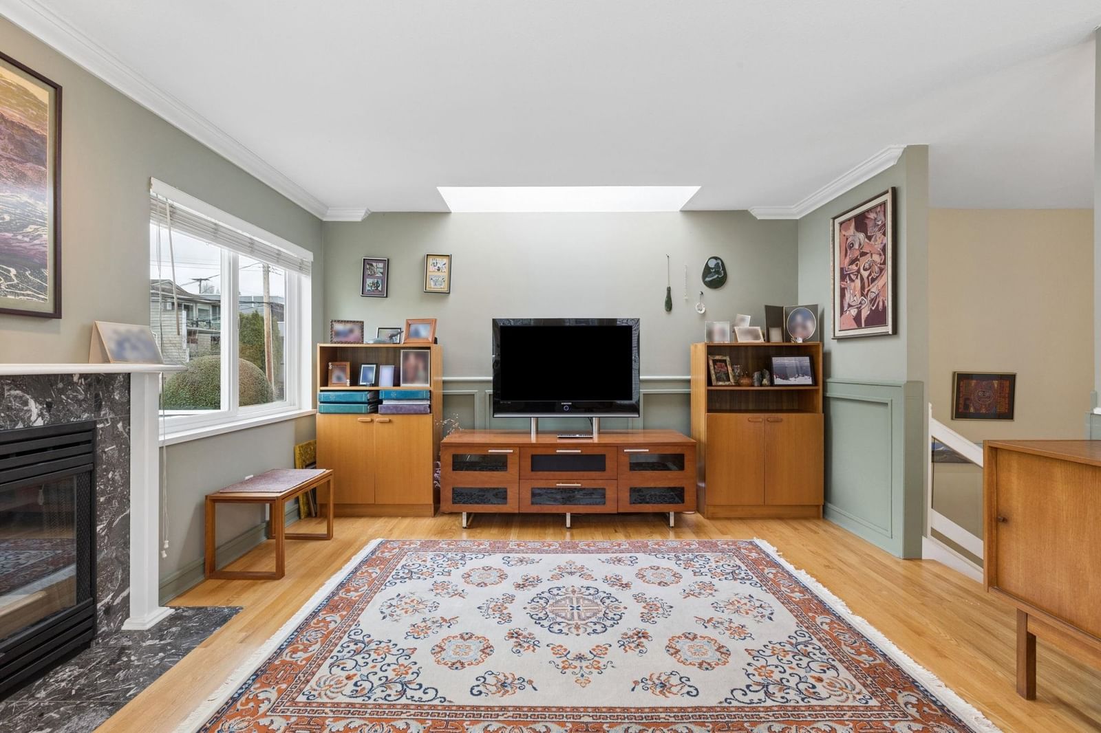 Listing Image 16