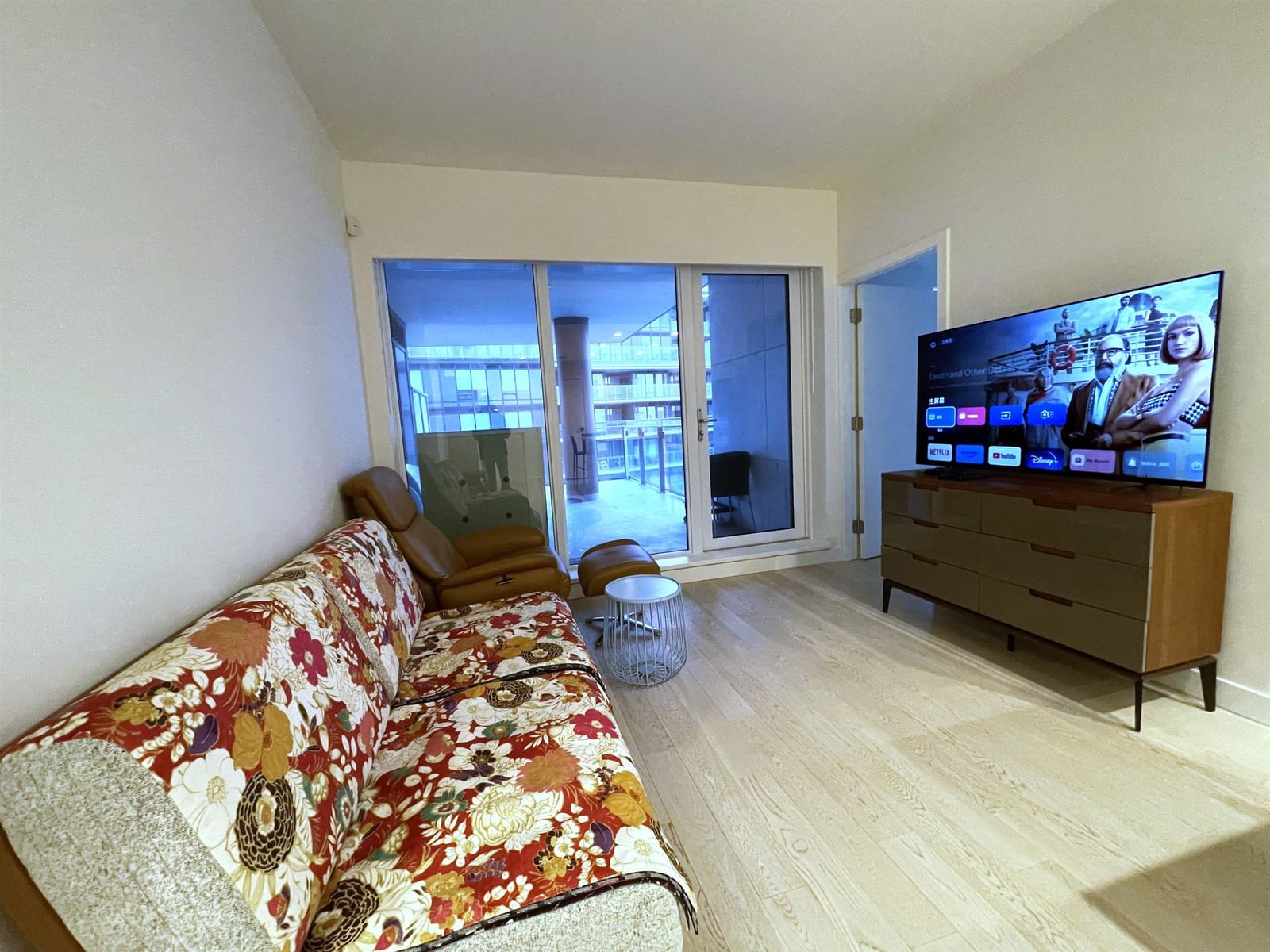Listing Image 5