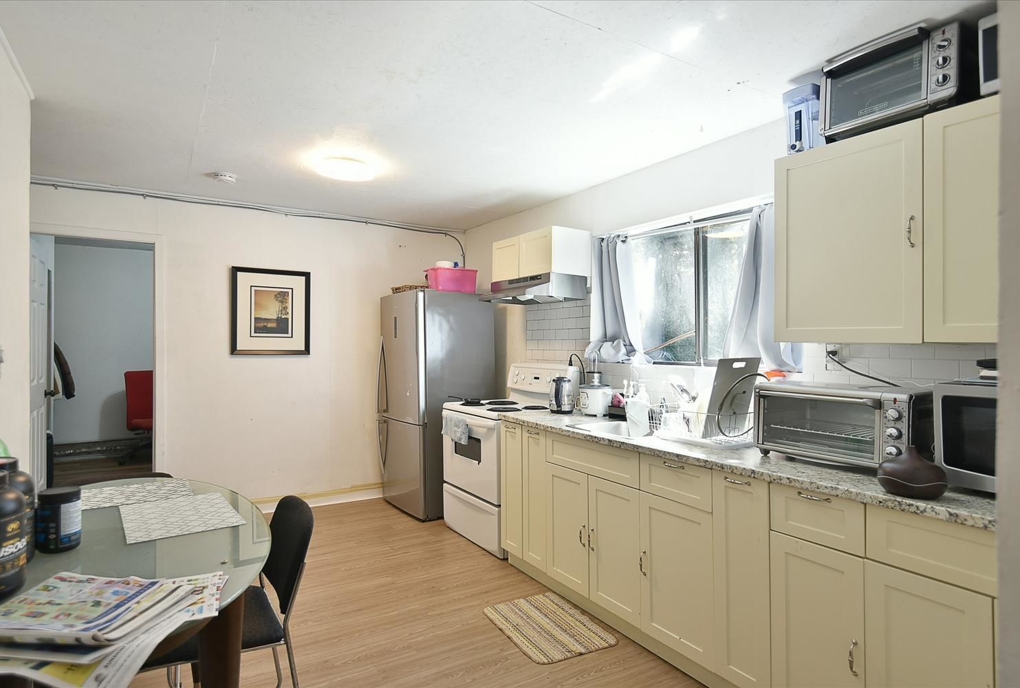 Listing Image 16