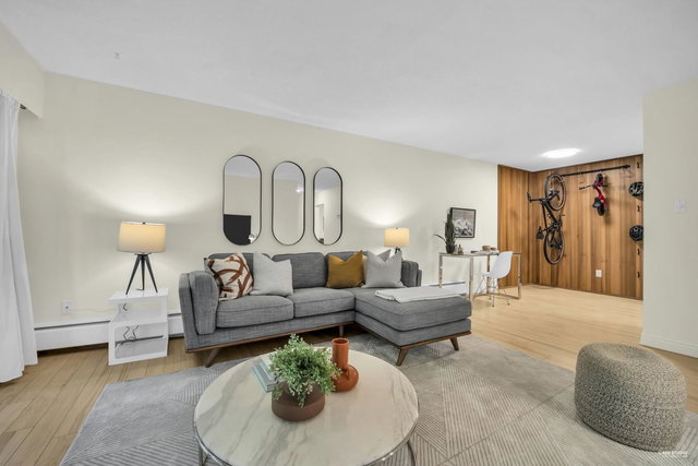 103 - 150 5th Street E