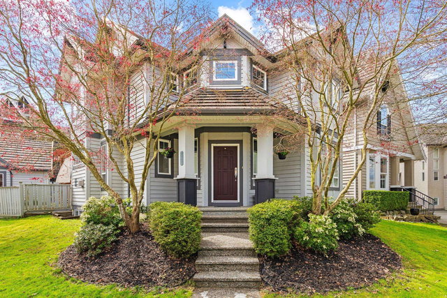 3307 Rosemary Heights Crescent