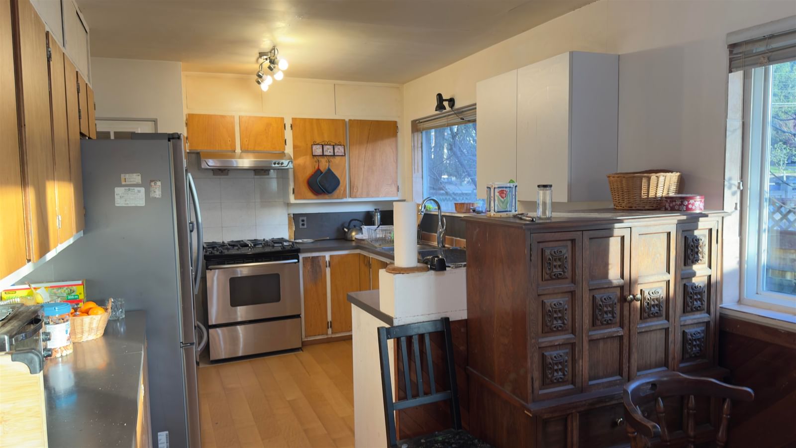 Listing Image 9