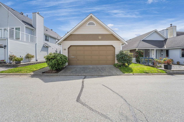 55 - 2865 Glen Drive