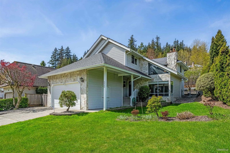 532 Riverview Crescent, Coquitlam, V3C 5A7 | Image 3