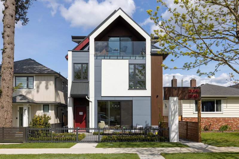 3141 19 Avenue E #1, Vancouver, British Columbia