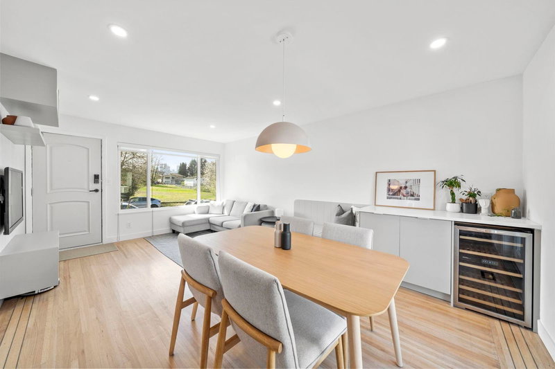 5111 Laurel Street, Burnaby, V5G 1M8 | Image 3