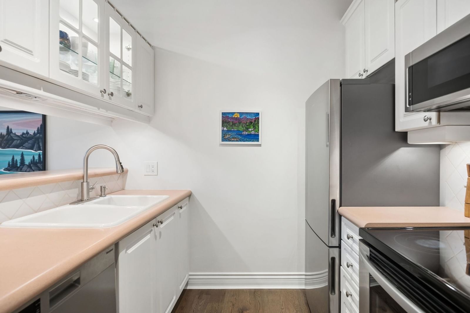Listing Image 16