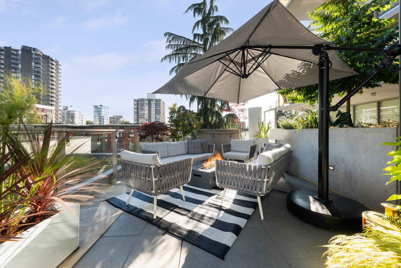 1365 Davie Street #403, Vancouver, British Columbia