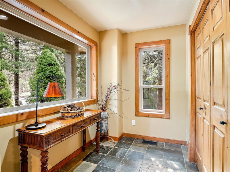 8115 Muirfield Crescent, Whistler, V8E 1J7 | Image 3