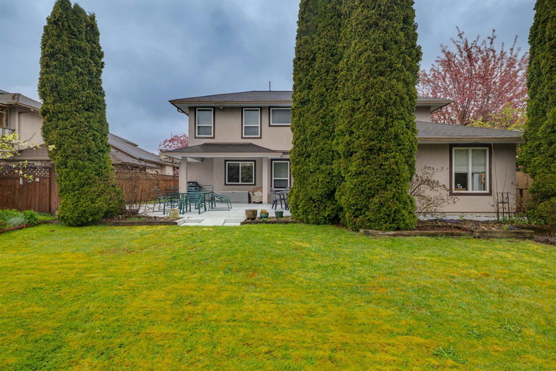 18638 56b Avenue, Surrey, V3S 7N2 | Image 3