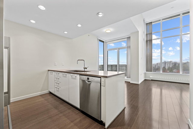 1207 - 3281 Kent Avenue North Avenue E