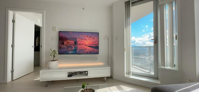 2314 - 610 Granville Street