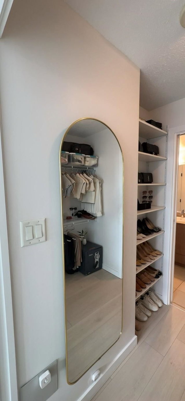 2314 - 610 Granville Street