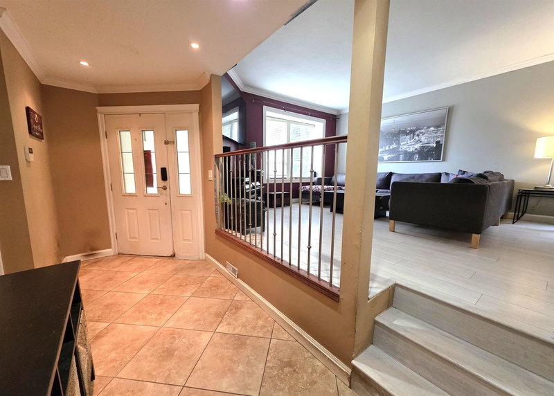 12033 206b Street, Maple Ridge, V2X 9T8 | Image 2