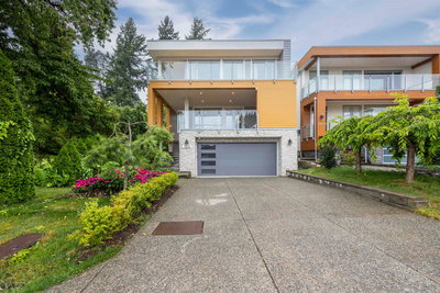 1245 Kent Street | White Rock | Image