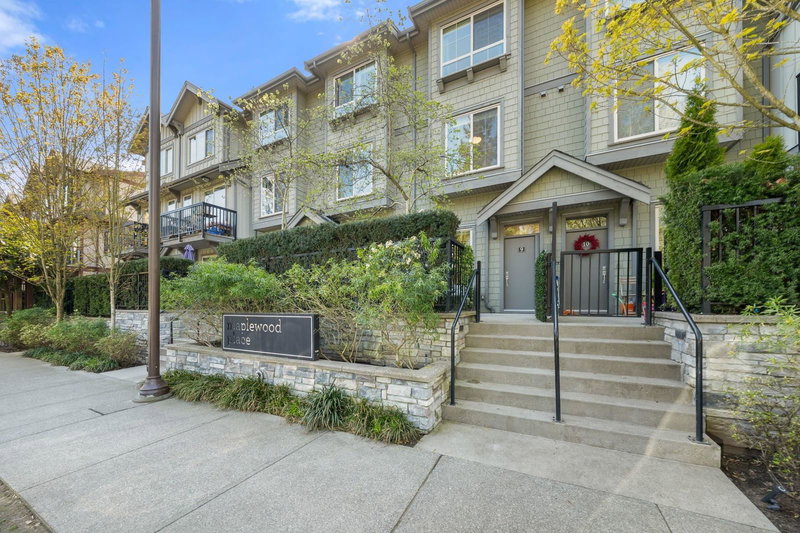 433 Seymour River Place #9, North Vancouver, British Columbia