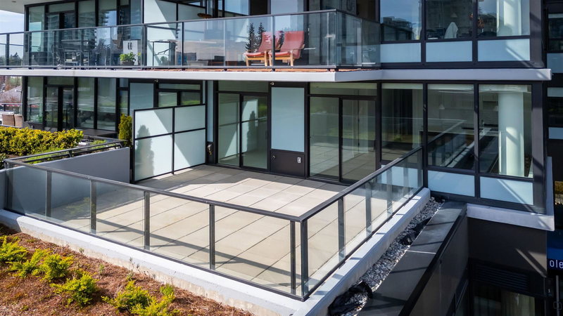 307 - 1588 Johnston Road, White Rock, V4B 0C5 | Image 2