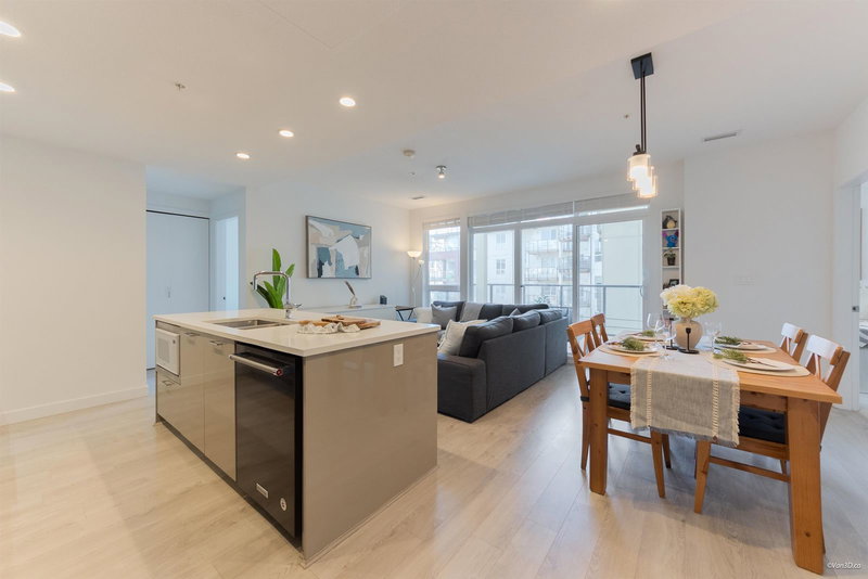 3581 Ross Drive #406, Vancouver, British Columbia