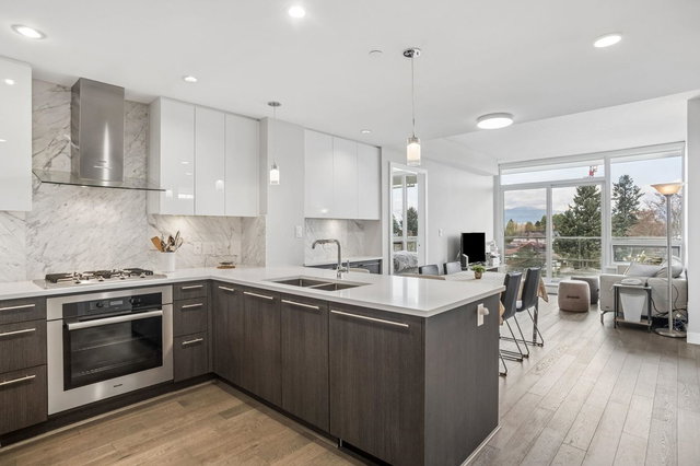 504 - 655 41st Avenue W