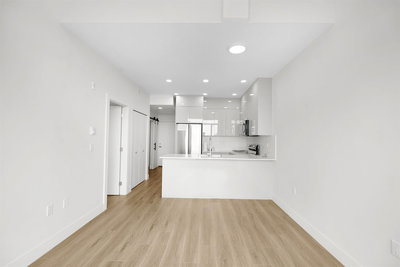 609 - 15739 Fraser Highway | Surrey | Image