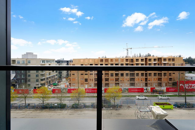 609 - 15739 Fraser Highway