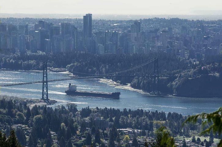 1167 Eyremount Drive, West Vancouver, V7S 3J6 | Image 2