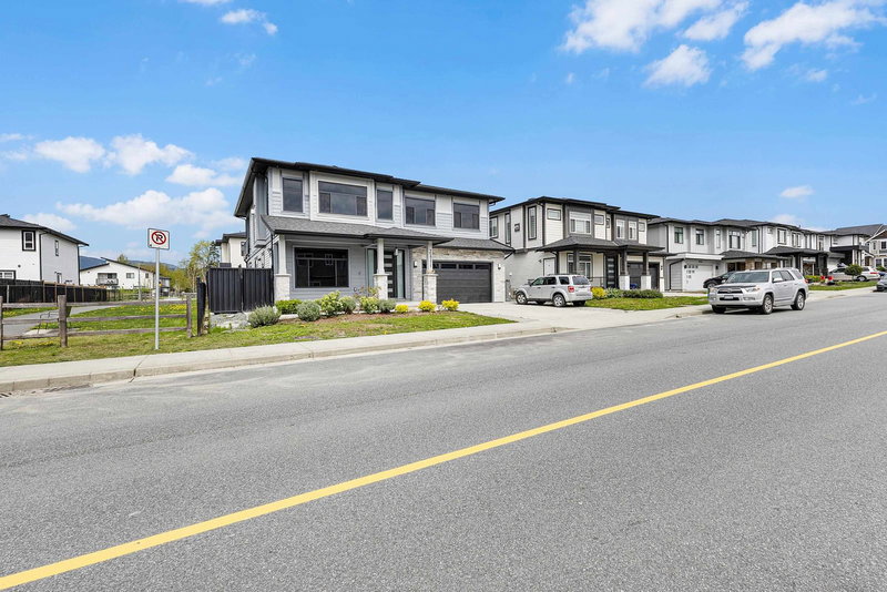 32711 Egglestone Avenue, Mission, V4S 0E6 | Image 2