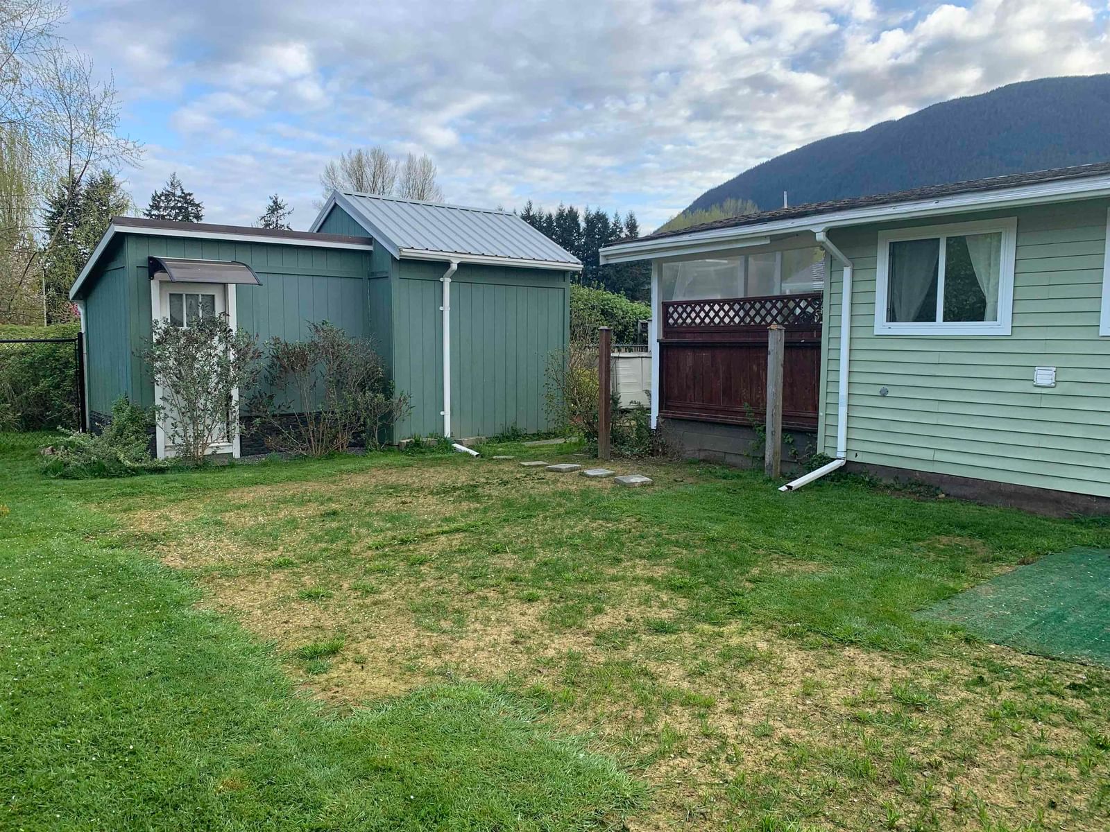 Listing Image 23